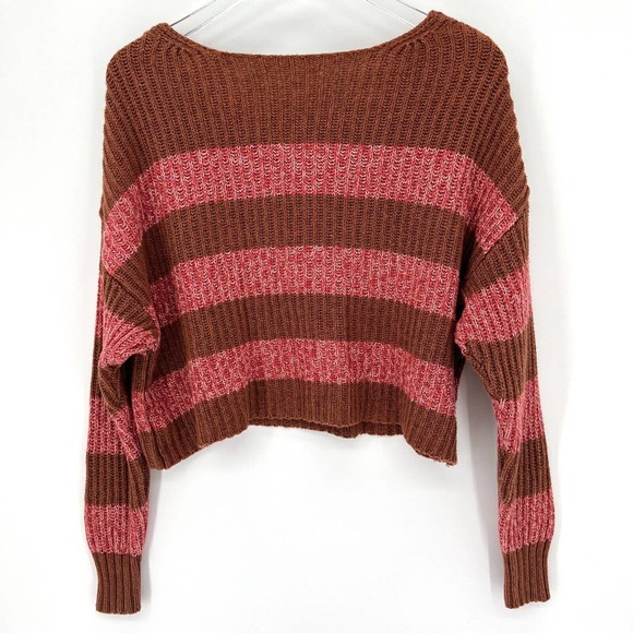 American Eagle Chunky Knit Striped Boxy Fit Henley Cropped Sweater Size Small - Picture 4 of 7